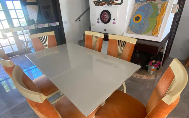 Aluguel Casa Garopaba - 7 quadras do mar