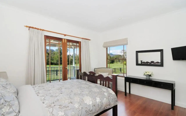 Rivermist - Luxury 6 bedrooms & 6 bathrooms!