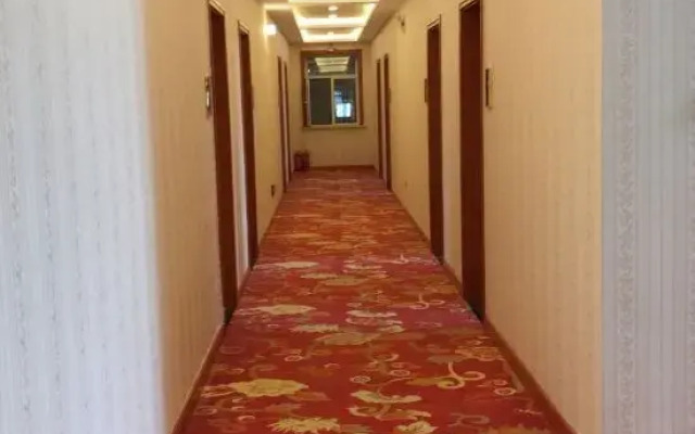 Jingpo Renjia Hotel