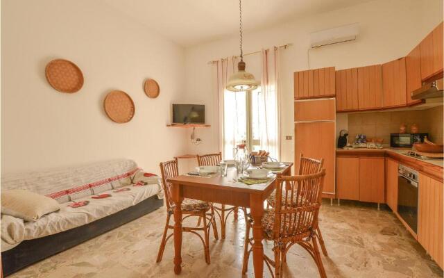 Beautiful Apartment in Menfi With 2 Bedrooms