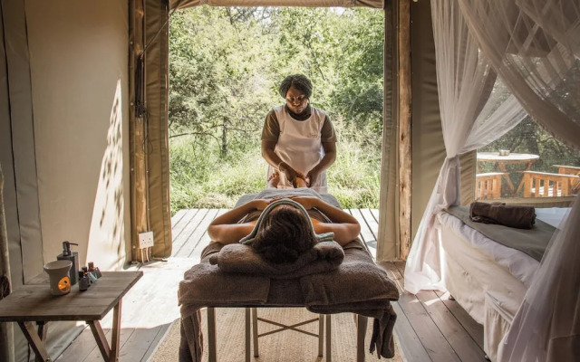 Ngama Tented Safari Lodge