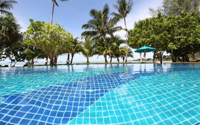 Koh Chang Paradise Resort & Spa