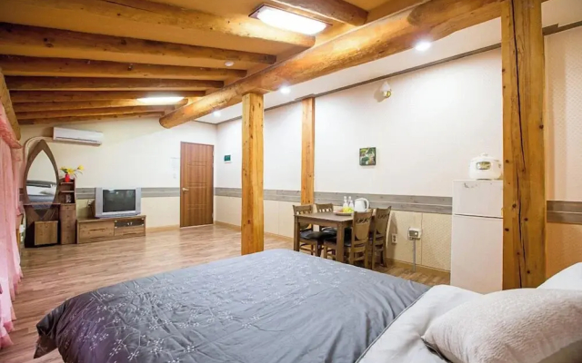 Vivaldi house