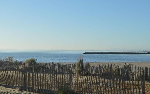 Appartement Port Camargue, 1 Pièce, 5 Personnes - Fr-1-250-78