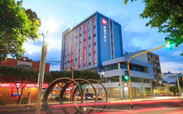 Ibis Cúcuta Hotel