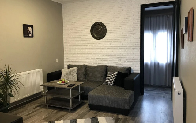 Talaveri Apartment in Old Tbilisi