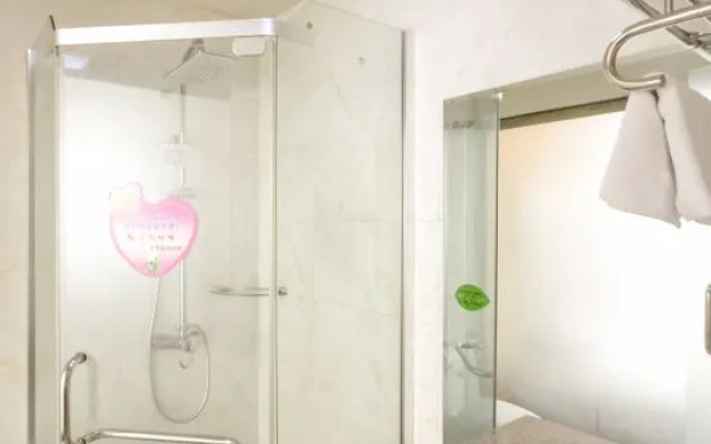 Mingtai Business Hotel