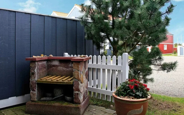 4 Person Holiday Home in Blavand-by Traum