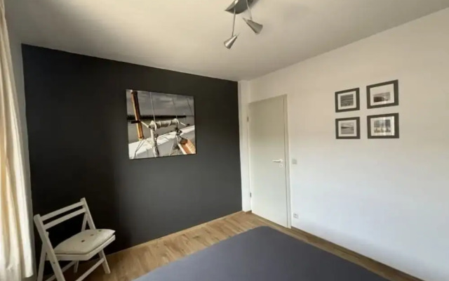 Cosy Apartment With Terrace Near Beach