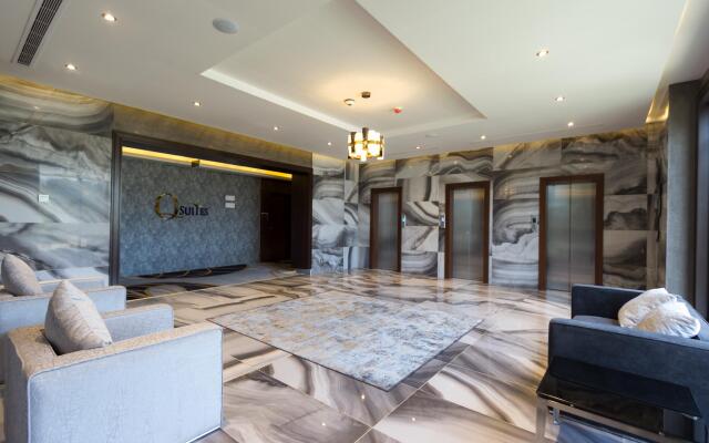 Q Suites Jeddah by EWA