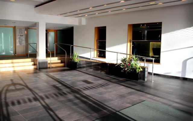 Holiday Inn Newcastle Jesmond by IHG