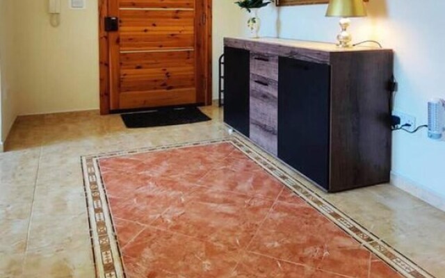 Peaceful Haven With Stunning Views Close to sea
