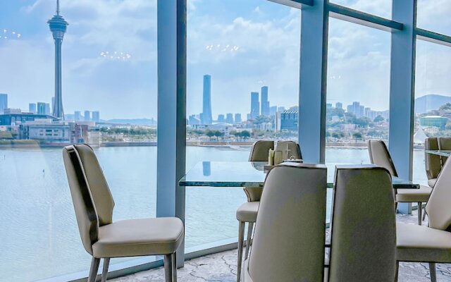 YOHO Treasure Island Hotel