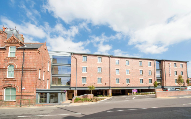 Premier Inn Leek Town Centre