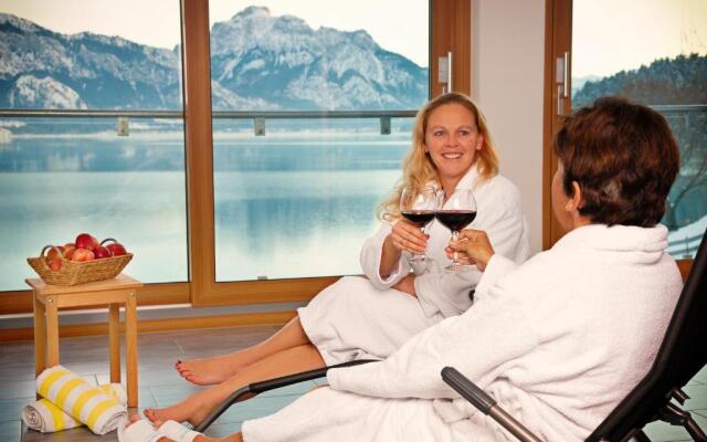 Seehotel und Appartements Schnöller