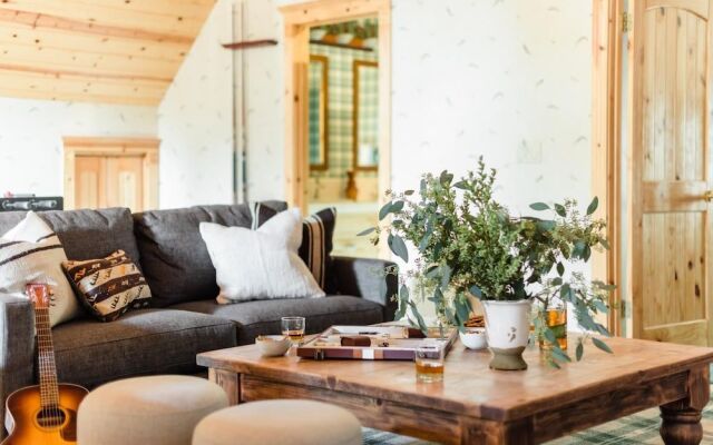 Evergreen Dr - Grizzly