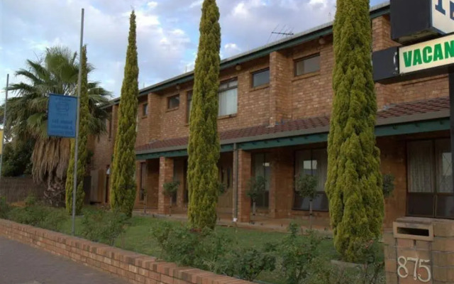 Pooraka Motor Inn