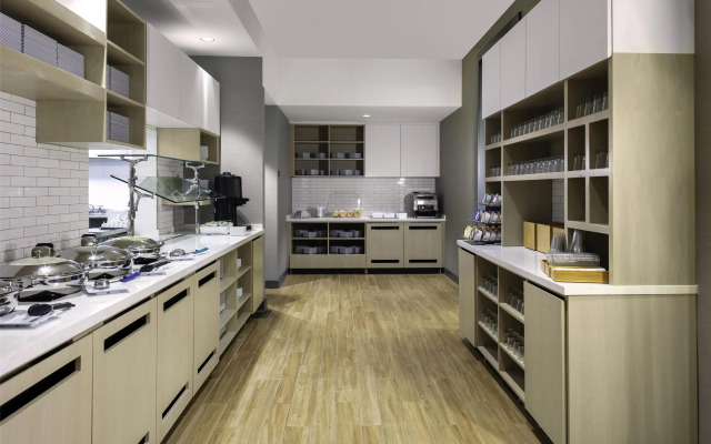 Hyatt House The Woodlands / Shenandoah