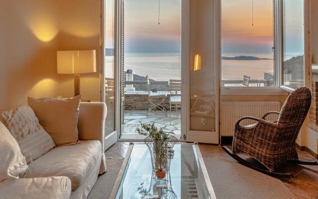 "IRIDA" 4-BDR Villa, Amazing Sunset & Sea Views