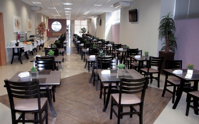 Onix Inn Hotel Cravinhos