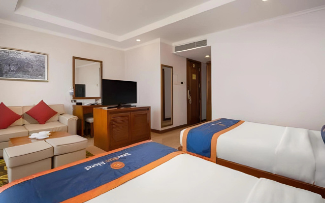 BlueSun Danang Beach Hotel