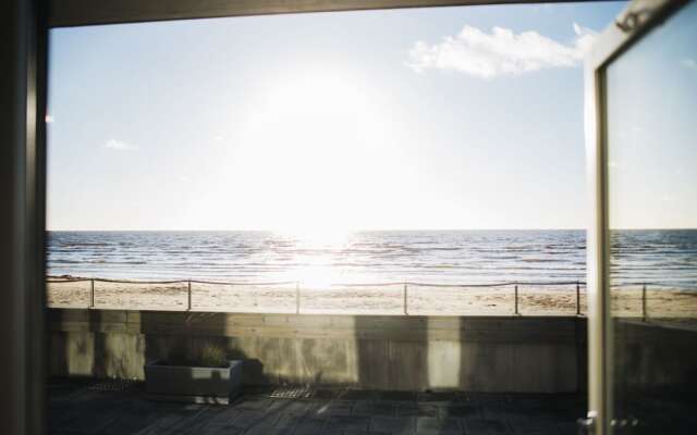 Ocean Hotel