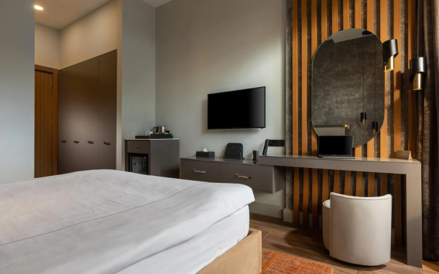 Unique Life Style Hotel