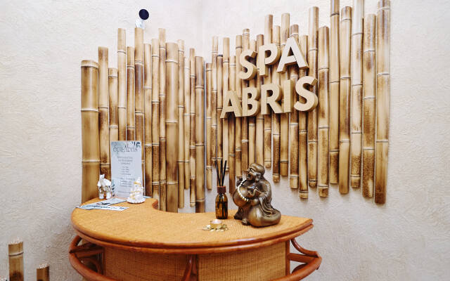 Hotel Abris