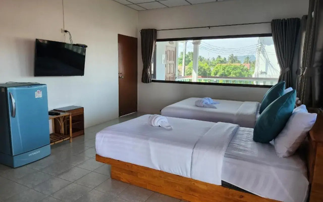 Beach Box @ Pran (SHA Extra Plus)