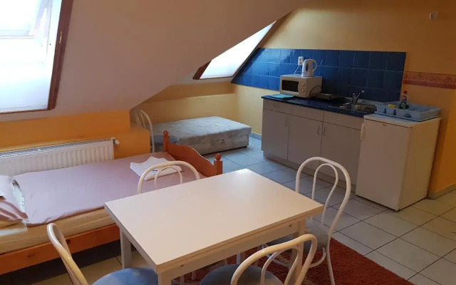 ADA 2 Apartmanház