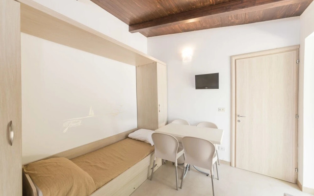 Nicolaus Club Alimini Smile