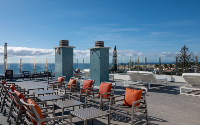 Apartamentos El Palmar