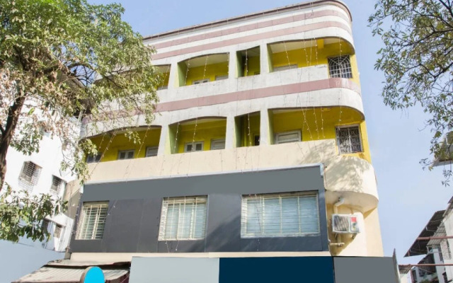 Royal Inn By OYO Rooms