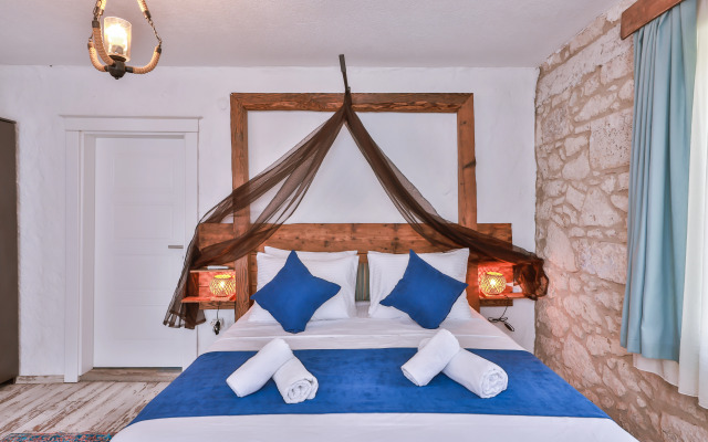 Livan Hotel Deluxe
