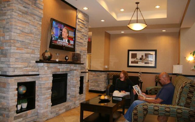 Hampton Inn & Suites Barstow