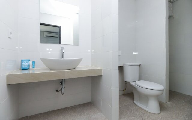 Airy Legian Praja Natha 2 Bali