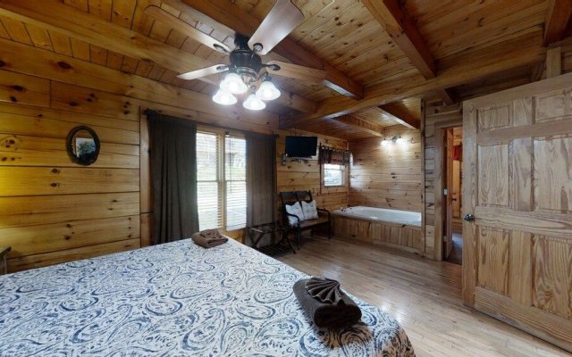 Pure Country 3 Bedroom Cabin by RedAwning