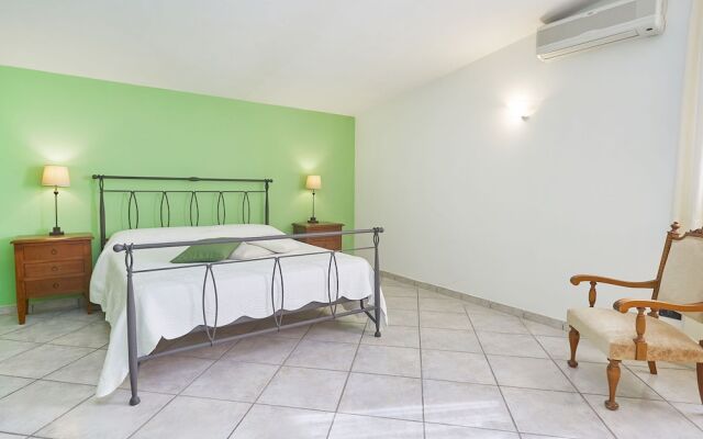 Spacious Villa With Garden in Marsala Sicily