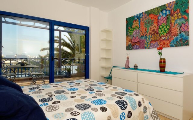 Comfortable Apartment in Arrecife With Terrace