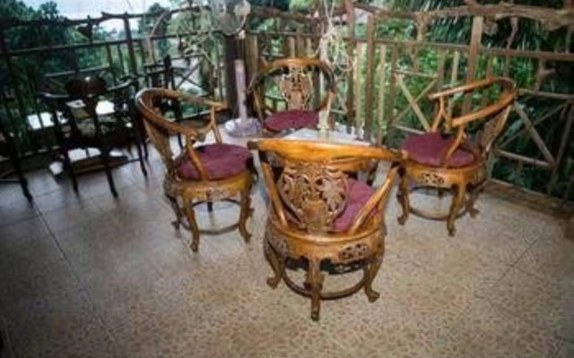 Le Bout du Monde Khmer Lodge