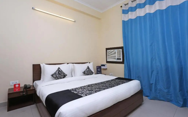 Kunal Palace by OYO Rooms