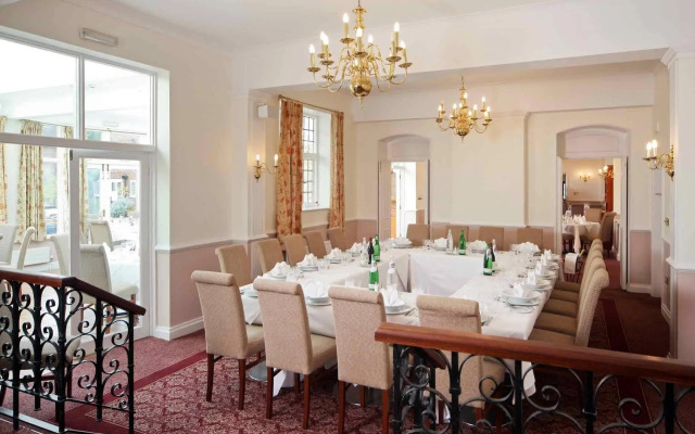 voco Letchworth Hall by IHG