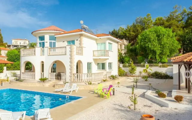 Villa Komissa in Argaka