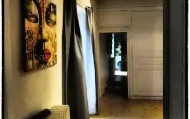 Vieux corps de ferme datant de 1675