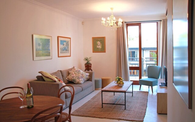 Apartment Parfait
