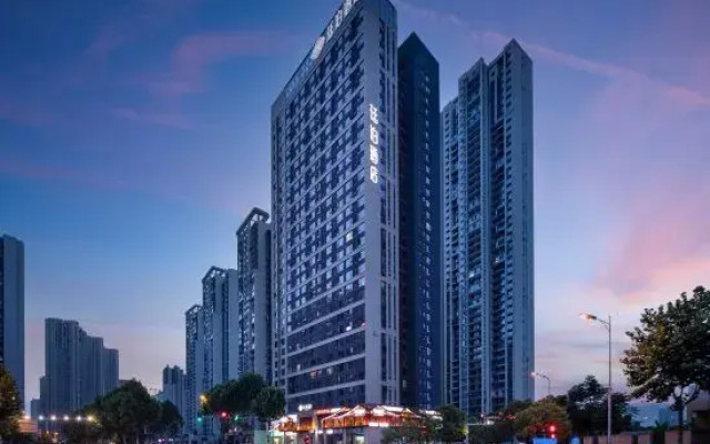 Till Bright Hotel