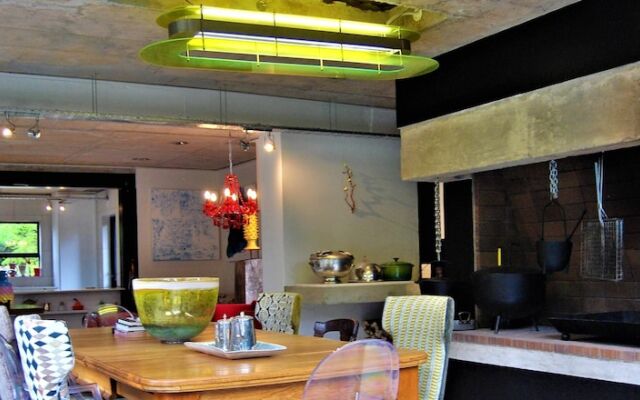 The Bright House Villa