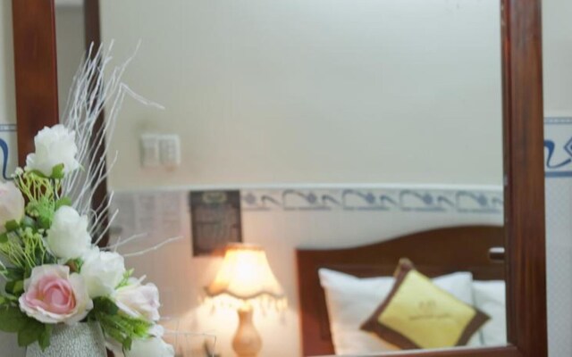 Spring Hung Anh Hotel