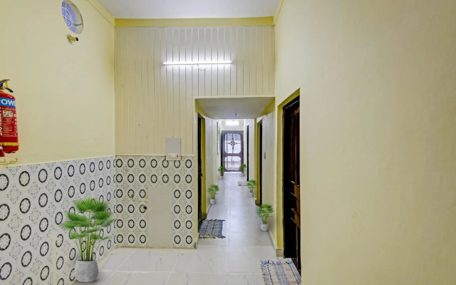 SPOT ON 70204 Hotel Greenview Homestay