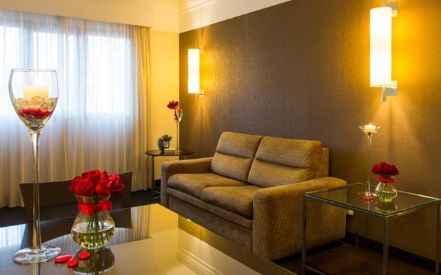 QOYA Hotel Curitiba, Curio Collection by Hilton